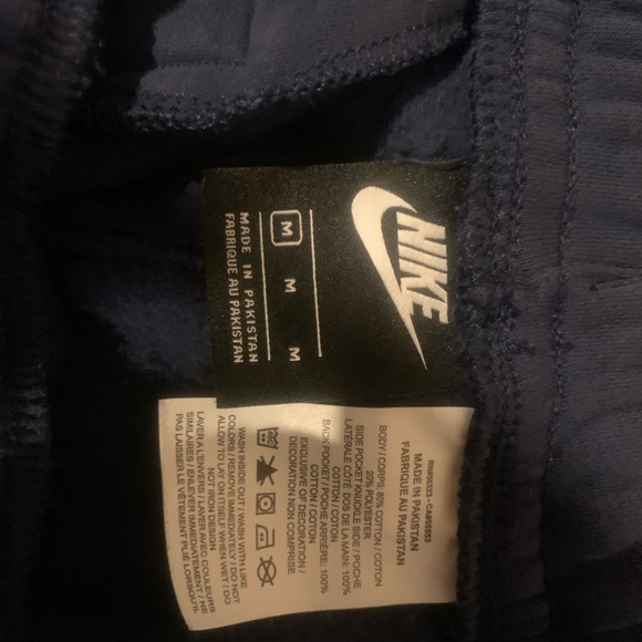 Nike club fleece shorts - Picture 7 of 7